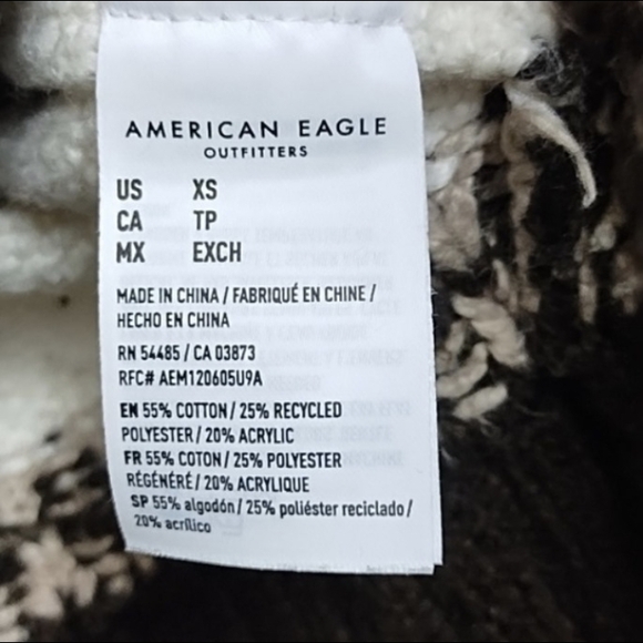 American Eagle Outfitters Winter Knit Turtleneck Sweater - Picture 3 of 5